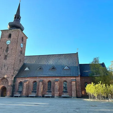 Apartamento 2 Vaerelses Retro Pa Torvet